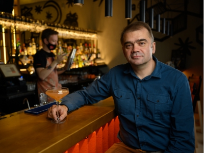 Максим Коновалов: «Кормим гостей эмоциями»