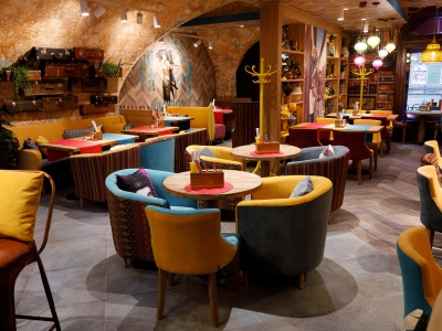 В Петербурге открылся ресторан азиатской кухни «Шикари»