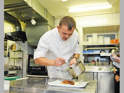 Утиная нога конфи от Дмитрия Блинова, шеф-повара ресторана Freeman`s