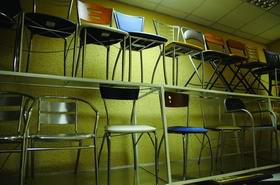 Мебель с металлическим характером