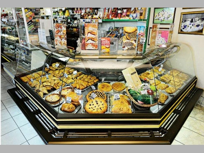 Выпечка «У Смольного»: магазин, кафе, кондитерская