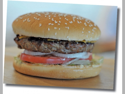 Бургер от Кирилла Сухочева, бренд-шефа сети ресторанов «Две палочки»