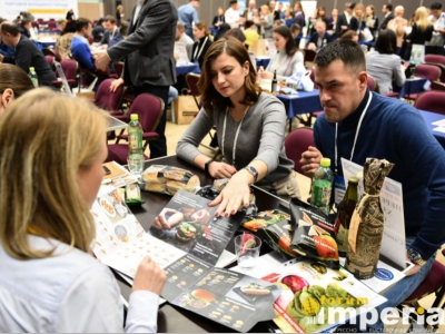 Крупные продовольственные сети Санкт-Петербурга обновят ассортимент