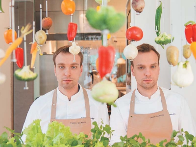 «Золотой дубль» Twins Garden