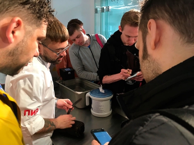 «Завтрак шефа»: петербургские повара показывали лаконичность и креатив в подаче