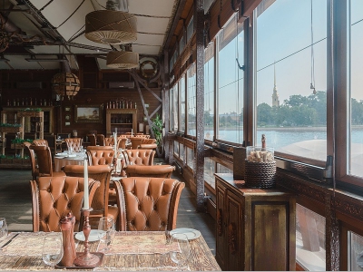 Гастрокластер на воде