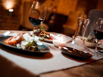 Власти Москвы говорят о восстановлении ресторанного бизнеса через 3 месяца