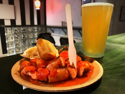 Кафе «Дайте две» открылось в Петербурге