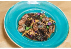 Паппарделле из ржаной муки с говядиной и адыгейским сыром