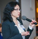 Юлия Сахарова