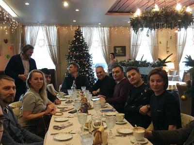 "Полная посадка", или Полный вперёд!