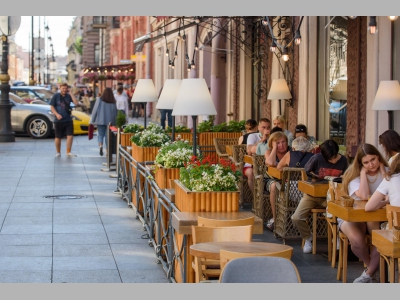 Количество заведений с летними верандами активно увеличивается