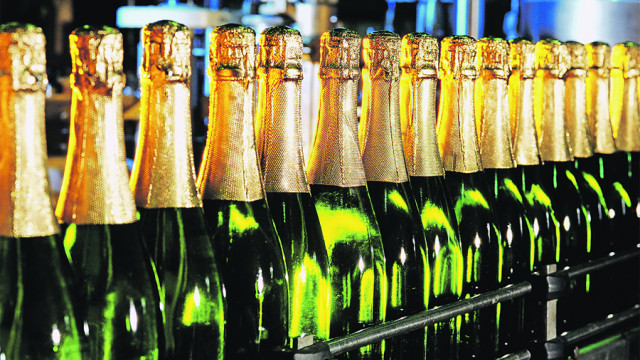 Производство шампанского в России может резко сократиться