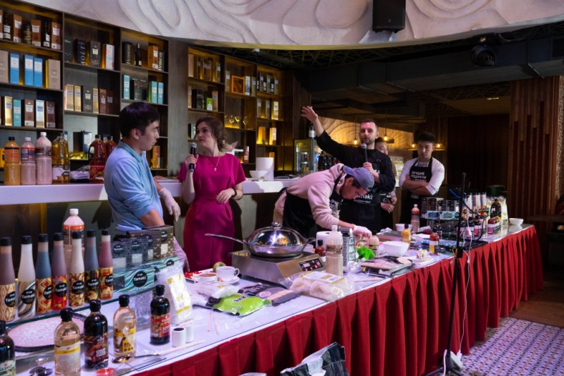 ГК «Тамаки» провела «Глобальную дегустацию» на FoodExpo Казахстан