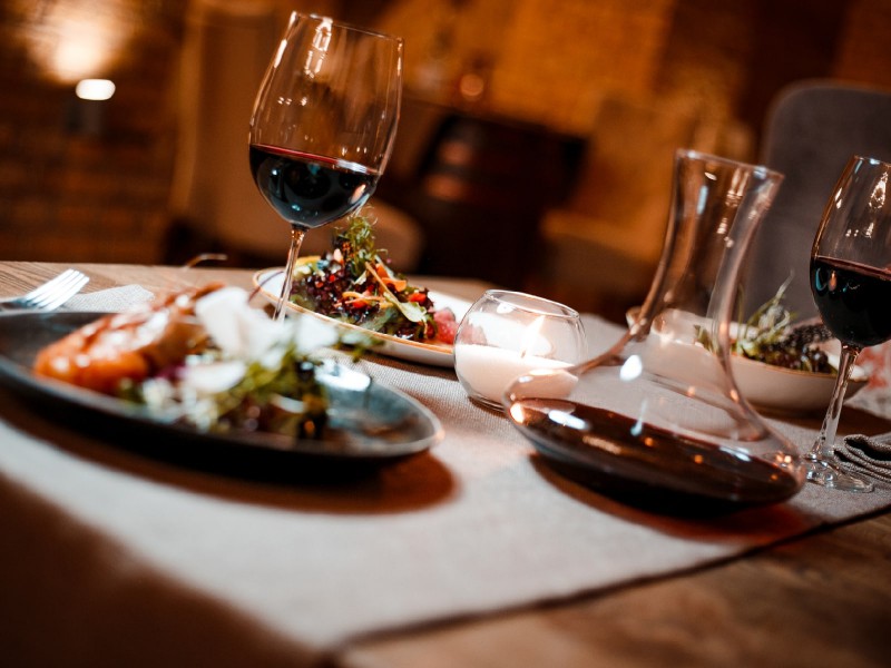 Власти Москвы говорят о восстановлении ресторанного бизнеса через 3 месяца