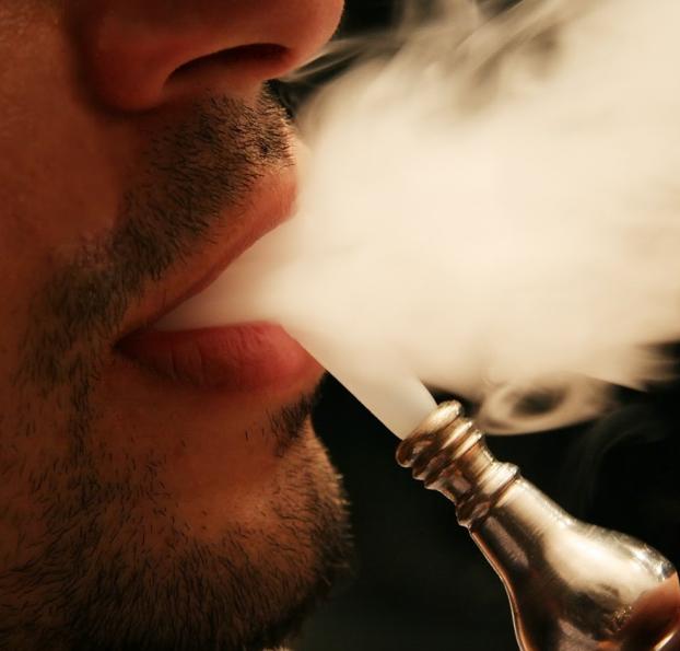 Запрет курения кальяна в ресторанах: за или против?