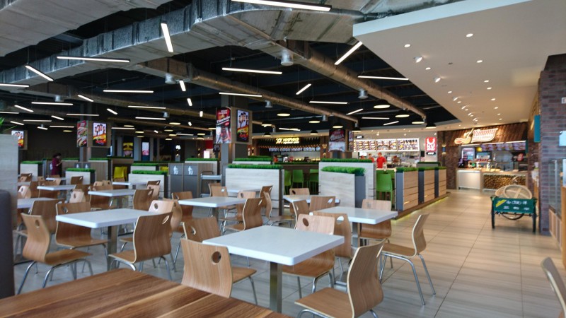 Фудкорты в торговых центрах скоро откроют