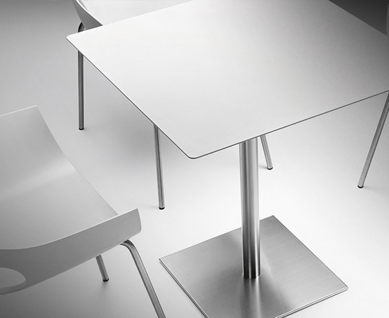 Столы из HPL в HoReCa. Обезболивающее при выборе мебели!