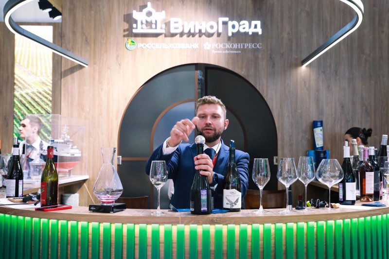 Винные регионы России покажут себя на ВЭФ-2025