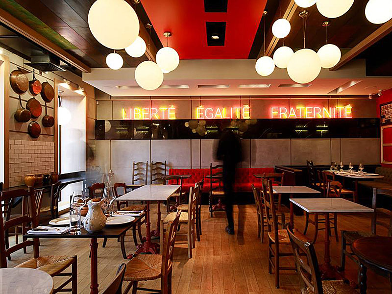 В Петербурге открылось бистро Le Moujik с завтраками