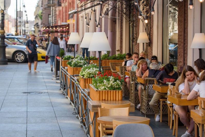 Количество заведений с летними верандами активно увеличивается