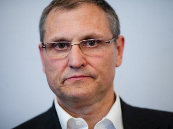 Рестораны и салоны красоты пока не откроются в Петербурге