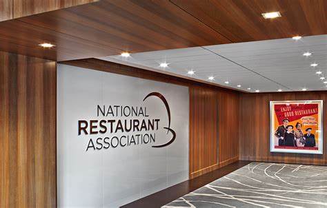 Главный тренд ресторанного бизнеса США в 2023 году — контроль над расходами