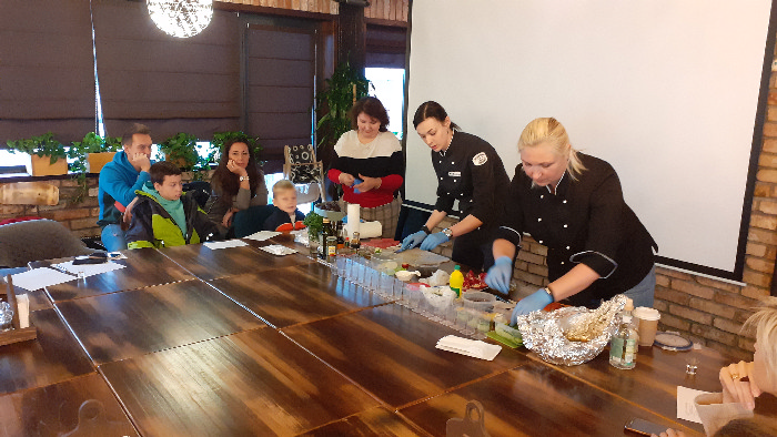 На мастер-классе ФРИО показали блюда из рыбы