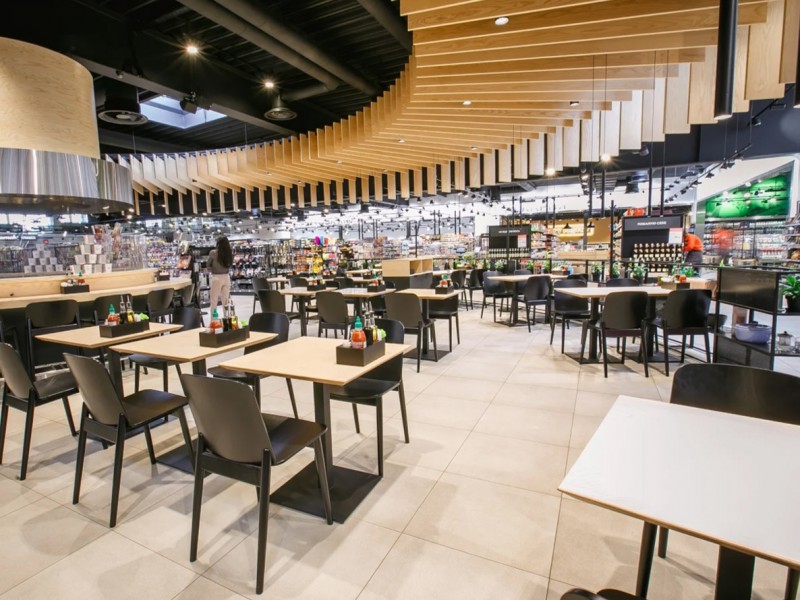 12 февраля в Петербурге возобновляют работу фуд-корты