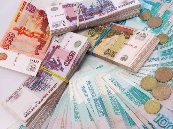 Две столицы — лидеры  по зарплатному неравенству