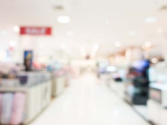 Как переживают кризис торговые центры