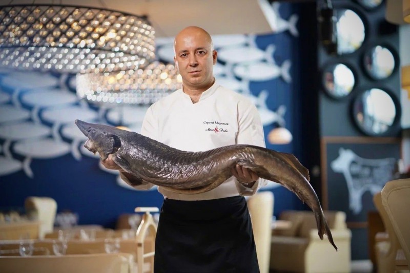 Отечественной рыбы и морепродуктов стало больше, но цены кусаются