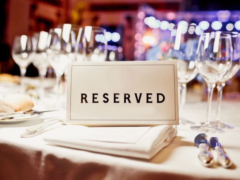 В Германии возобновляют деятельность рестораны и кафе