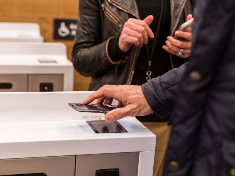 В России появится первый магазин без касс и продавцов