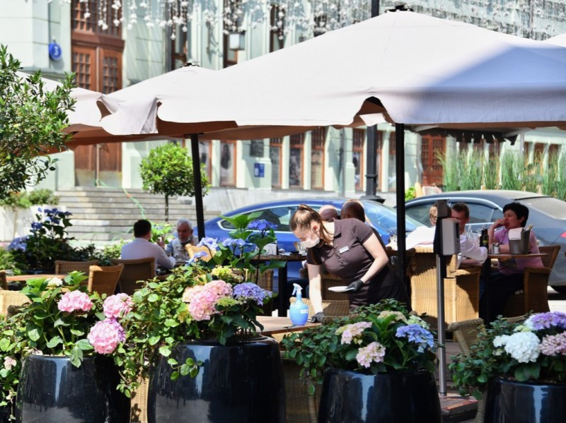 Банки отмечают небольшой интерес москвичей к кафе и ресторанам