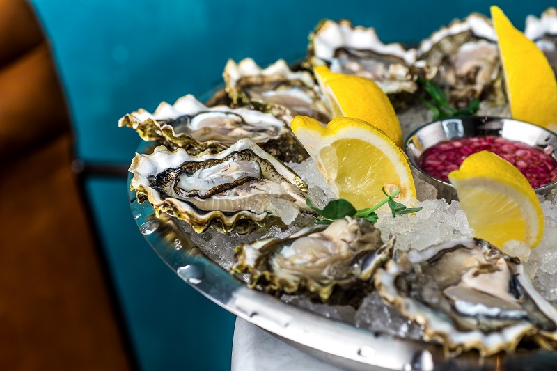 La Perla Seafood Bar: новый рыбный проект в Петербурге