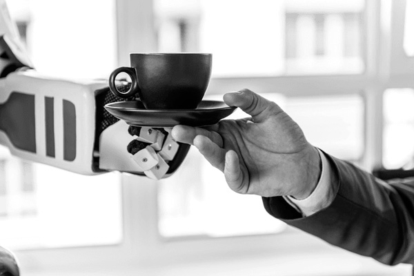 "Лэнд" откроет кофейни с роботами–бариста