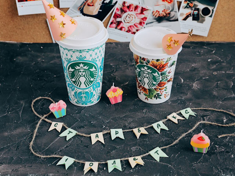 Сеть кофеен Starbucks отмечает 10 лет в России