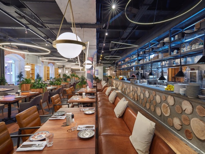 С 12 декабря в Петербурге заработала «Сыроварня» Аркадия Новикова