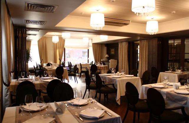 Российский ресторанный рынок сократился в номинальном выражении