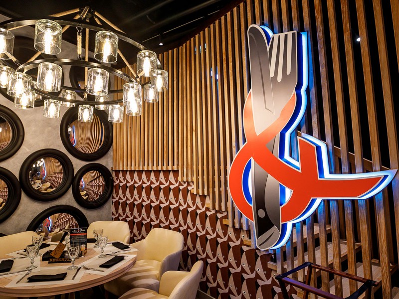 Десятый ресторан сети «Мясо&Рыба» открылся в Москве