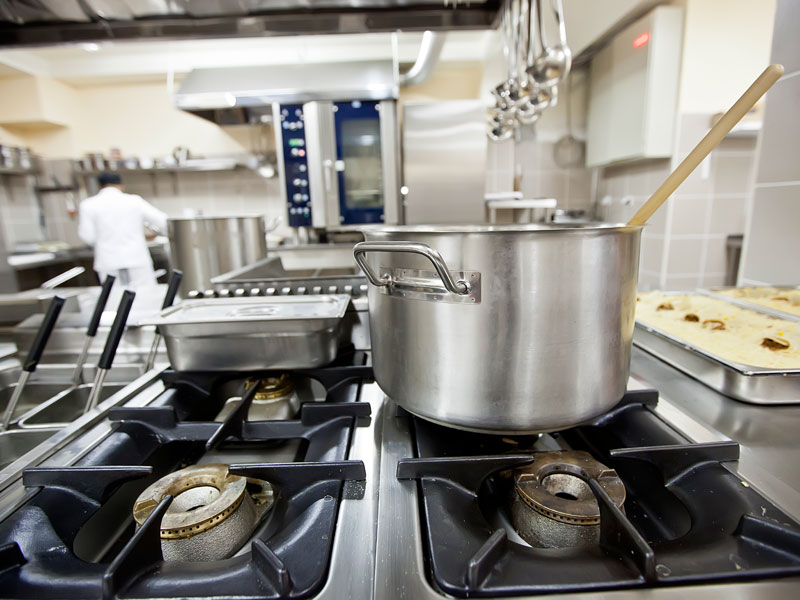 Общепит Петербурга против ограничений