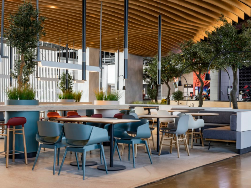 Фуд-корты в Петербурге могут открыться в ближайшее время