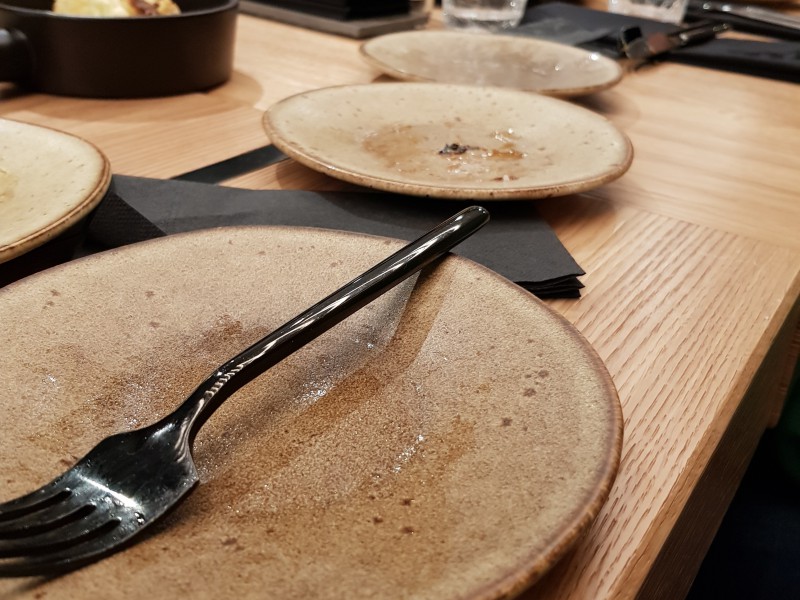 Пресс-ужин в Must. Ragged & Crispy