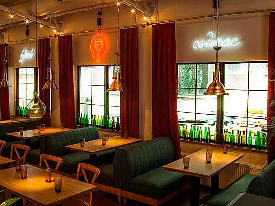 «Зеленый сад» и другие. Ресторан, кафе и бары октября