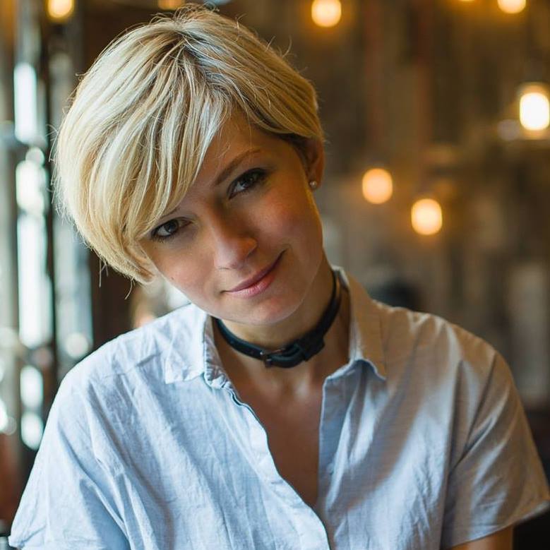 Саша Сутормина