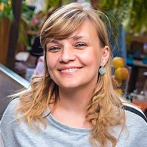 Елена Догузова