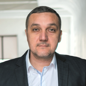 Фархат Альмеев