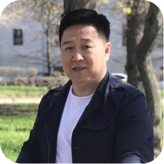 Александр Угай