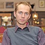 Александр Николаев